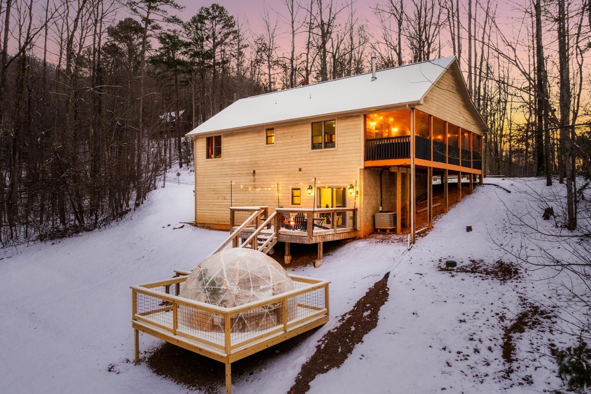 The Moondance Cabin By Lightfoot Stays Vacation Rentals Sevierville Exteriör bild