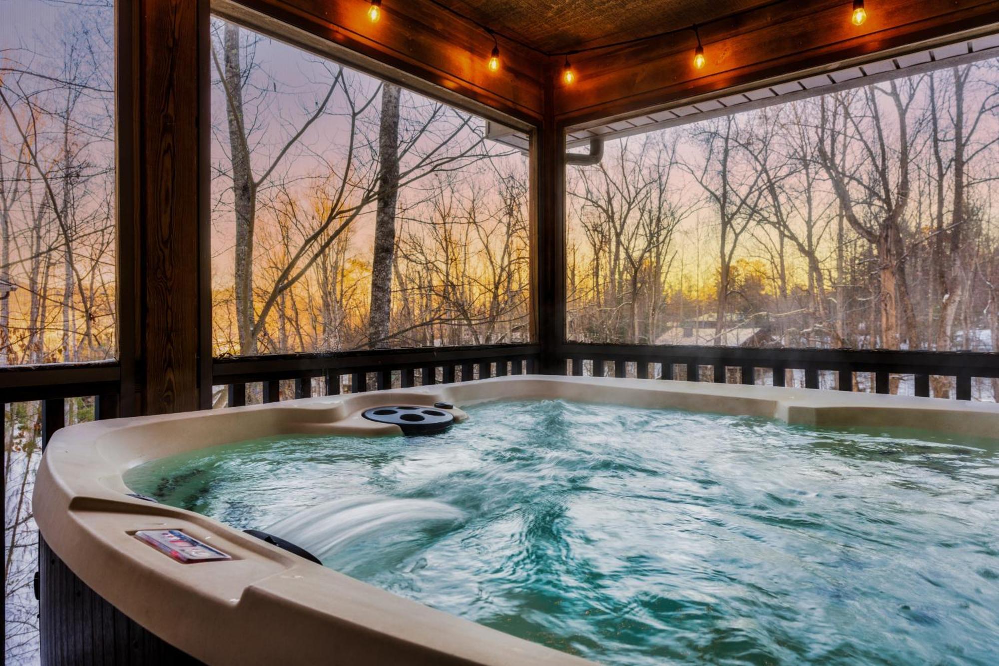 The Moondance Cabin By Lightfoot Stays Vacation Rentals Sevierville Exteriör bild