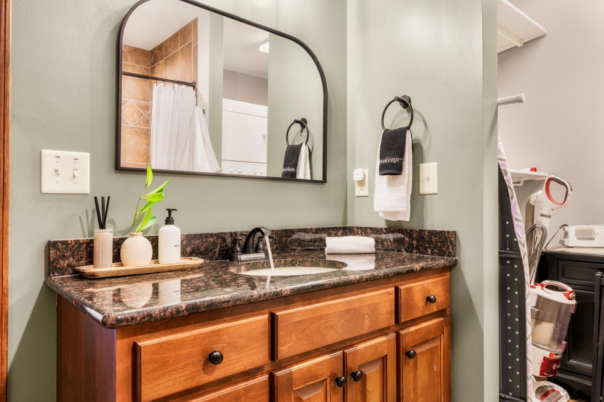The Moondance Cabin By Lightfoot Stays Vacation Rentals Sevierville Exteriör bild